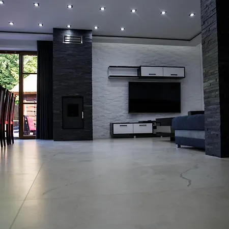 Dom Nad Jeziorem Z Sauna I Jacuzzi