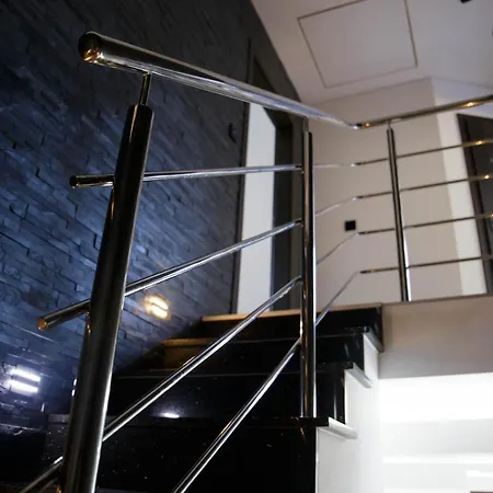 Dom Nad Jeziorem Z Sauna I Jacuzzi Casa de Férias