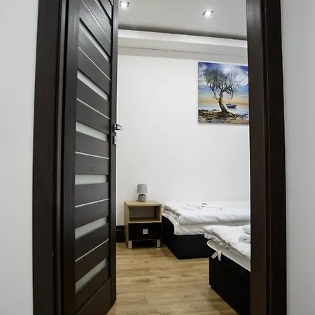 Casa de Férias Dom Nad Jeziorem Z Sauna I Jacuzzi *