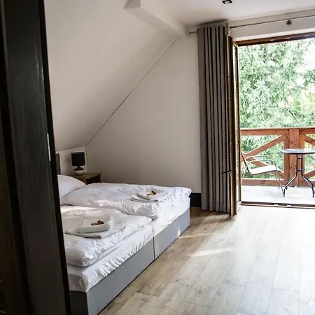 Dom Nad Jeziorem Z Sauna I Jacuzzi Nyaraló *