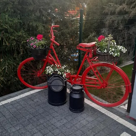 Dom Nad Jeziorem Nyaraló