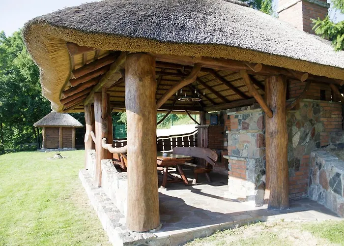 Dom Nad Jeziorem Ublik